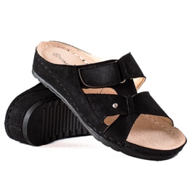 Kényelmes és könnyű VINCEZA papucs fekete