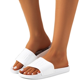 Fehér női Big Star DD274A268 papucs