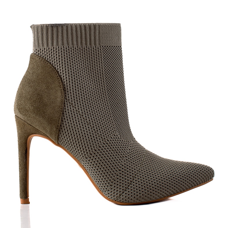 Hozzáillő csizma S. Barski sarkon zöld