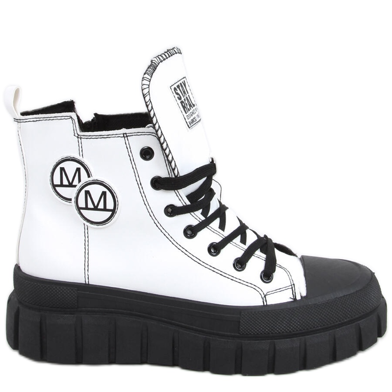 Ayse FEHÉR / FEKETE tornacipő