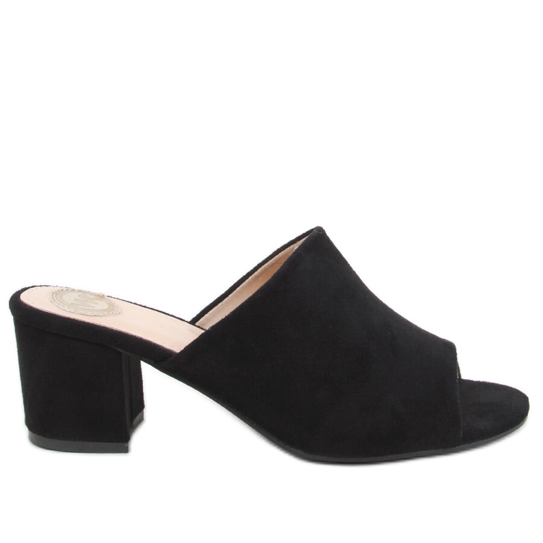 Alessia Fekete magas sarkú szandál