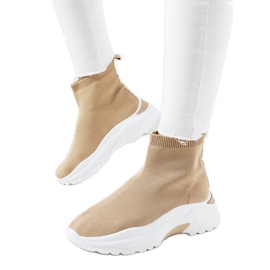 Barna magas szárú tornacipő Barna magas szárú tornacipő