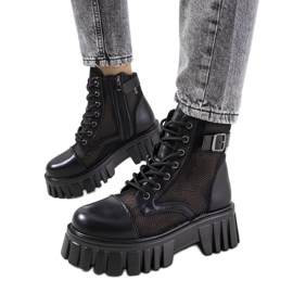 Fekete csizma áttört Potts felsőrésszel Fekete csizma áttört Potts felsőrésszel