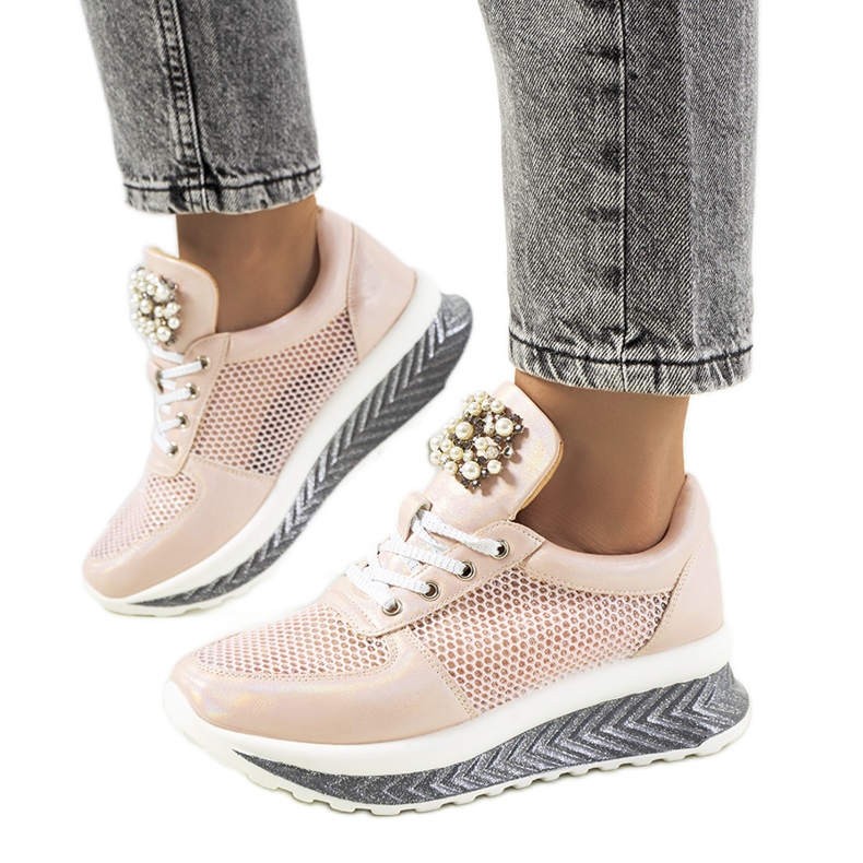 Rózsaszín holografikus tornacipő a Saggers-től