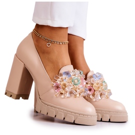 PA2 Elegáns szivattyúk díszítéssel Sima bézs Caterine