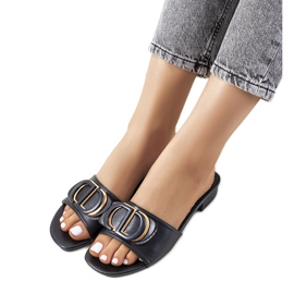 Fekete lapos sarkú szandál a Cammeray-től Fekete lapos sarkú szandál a Cammeray-től