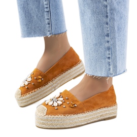 Barna espadrillák Mrs. Nicki vastag talpán sárga