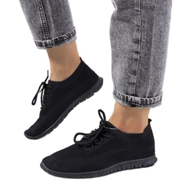 Fekete Bertens tornacipő