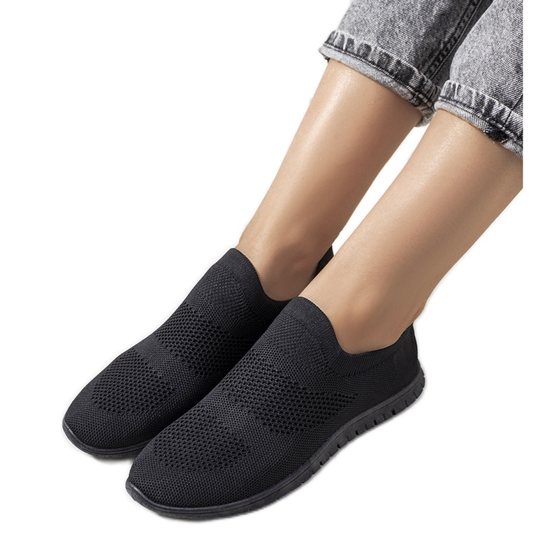 Fekete Santen sportcipő