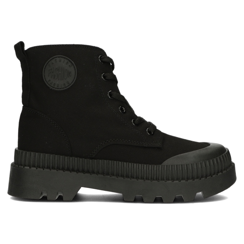 Fekete Filippo 2021 tornacipő