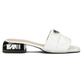 Bőr papucs Filippo DK3905 / 22 Wh fehér