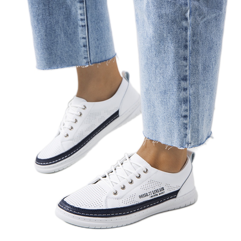 Valeska fehér bőr tornacipő sötétkék