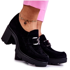 PL5 Elegáns cipő oszlopon, sötét fekete Harmell díszítéssel