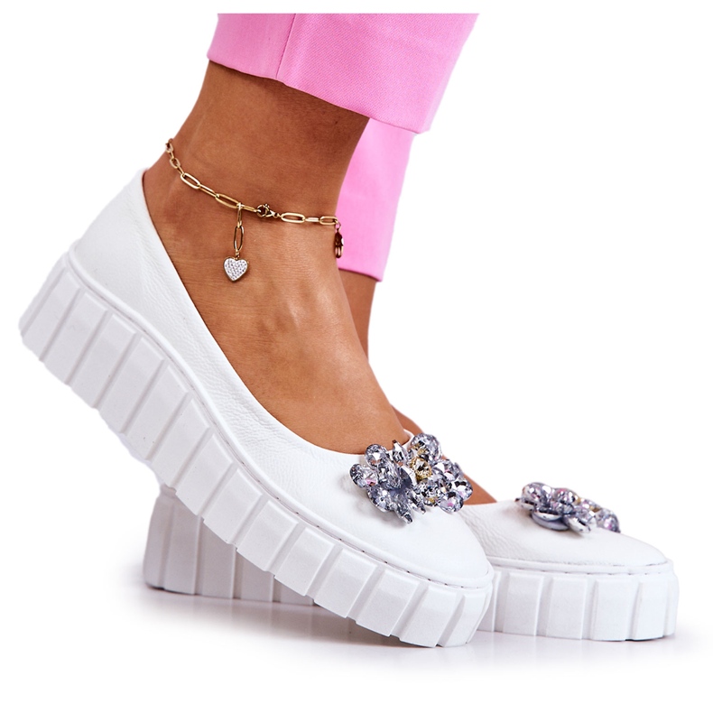 PA2 Bőr Balerinák Egy Platformon Fehér Ladette Díszítéssel