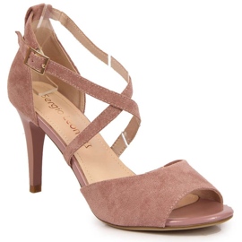 Rózsaszín szandál magassarkún W Sergio Leone