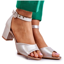 Bőr magassarkú szandál Vinceza 22-20100 arany aranysárga