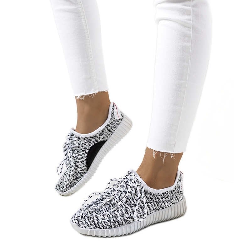 Embro fehér zokni fekete