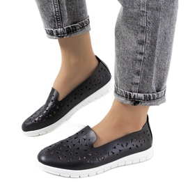 Fekete Borg áttört tornacipő Fekete Borg áttört tornacipő