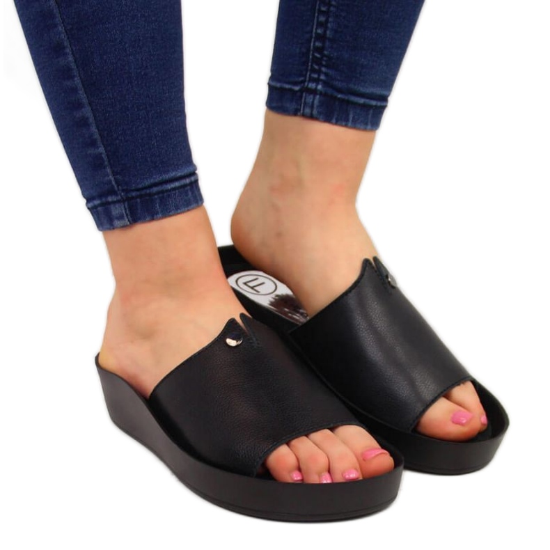 Bőr platform papucs Filippo W PAW199A fekete