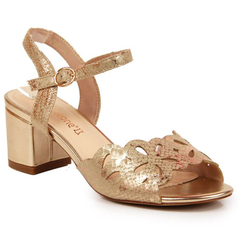 Szandál Sergio Leone W SK371 posztján arany aranysárga