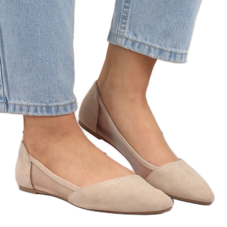 Női bézs spitz balerina eVento