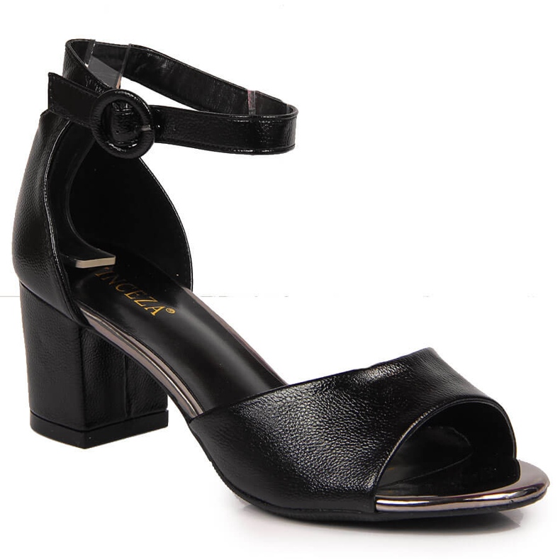 Fekete Vinceza női szandál a poszton