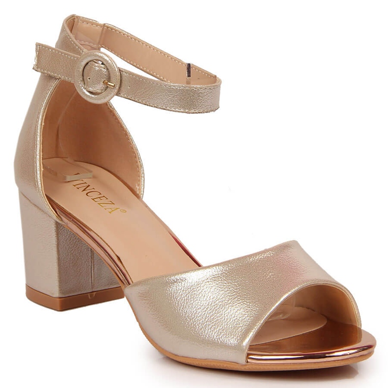 Arany Vinceza női szandál a poszton aranysárga