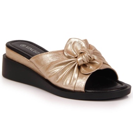 Vinceza női arany ékpapucs aranysárga