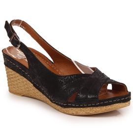 Női bőr szandál fekete éken Dolce Pietro