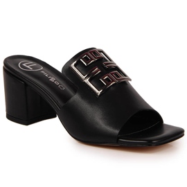 Női bőr papucs a fekete Filippo oszlopon