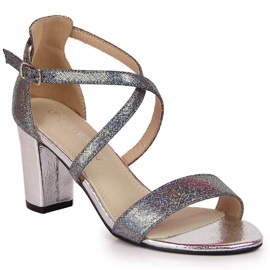 Ezüst női szandál a Filippo poszton