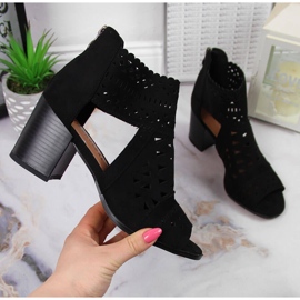 T.Sokolski fekete áttört női szandál T.Sokolski fekete áttört női szandál