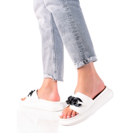 Fehér Fashion LA.FI papucs