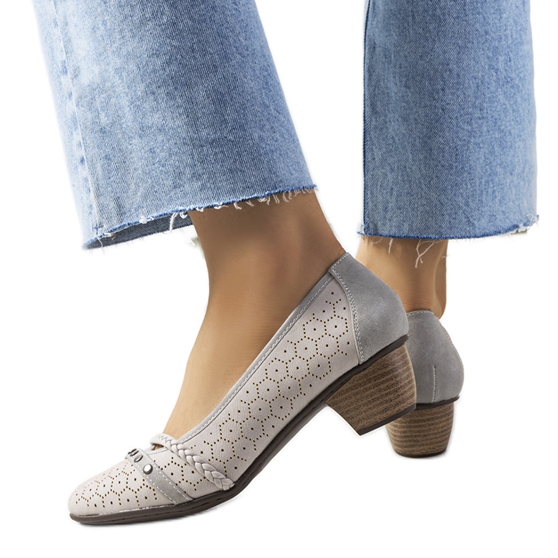 Szürke áttört szivattyúk a Hernandez-től