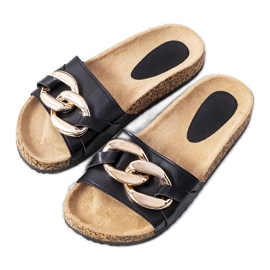 Fekete papucs Derbi lánccal