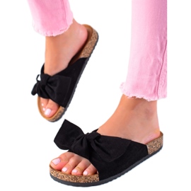 Kényelmes, stílusos papucs fekete