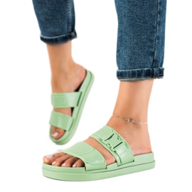 SHELOVET Zöld papucs csattal