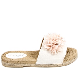 Virágos fiesta Primrose Beige papucs bézs