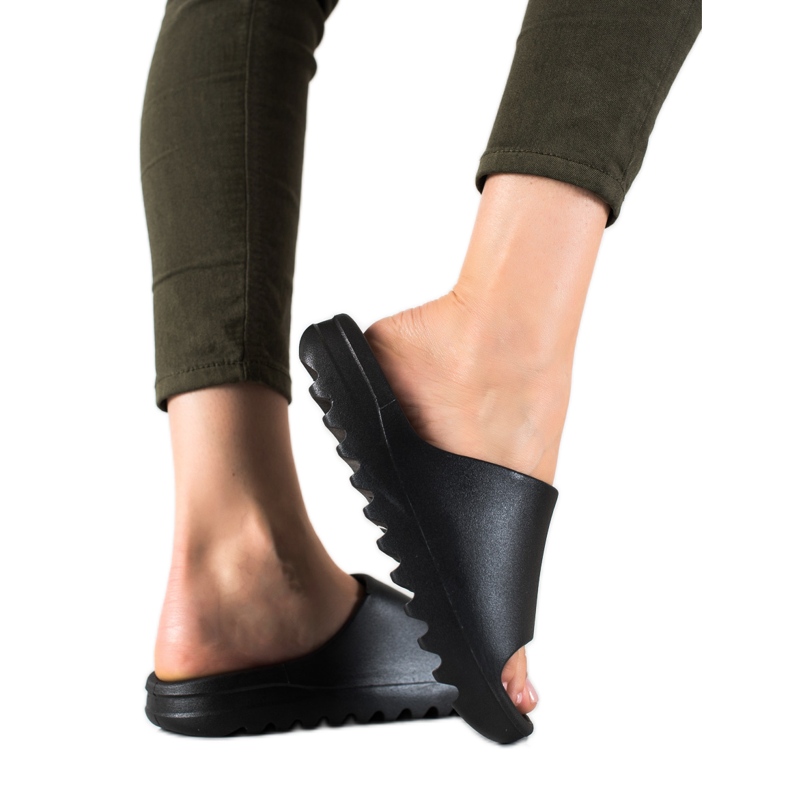 Seastar Kényelmes fekete papucs