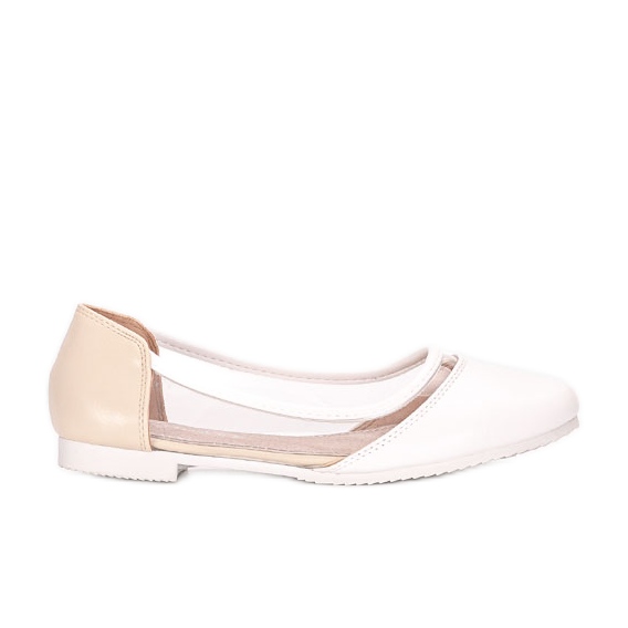 Fehér, félig átlátszó Juva gyerekbalerinák bézs