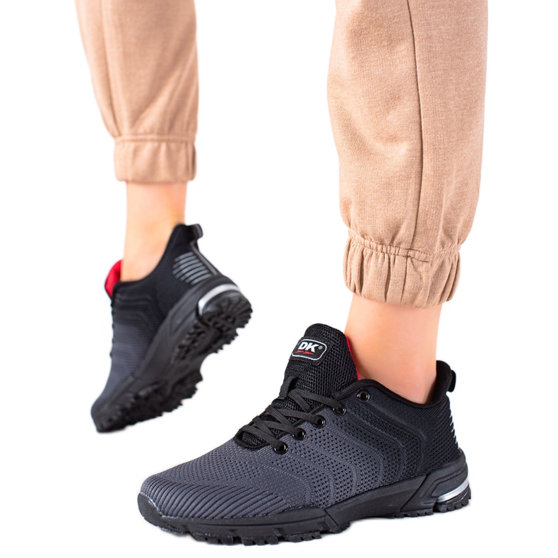 DK Kényelmes sportcipő fekete szürke