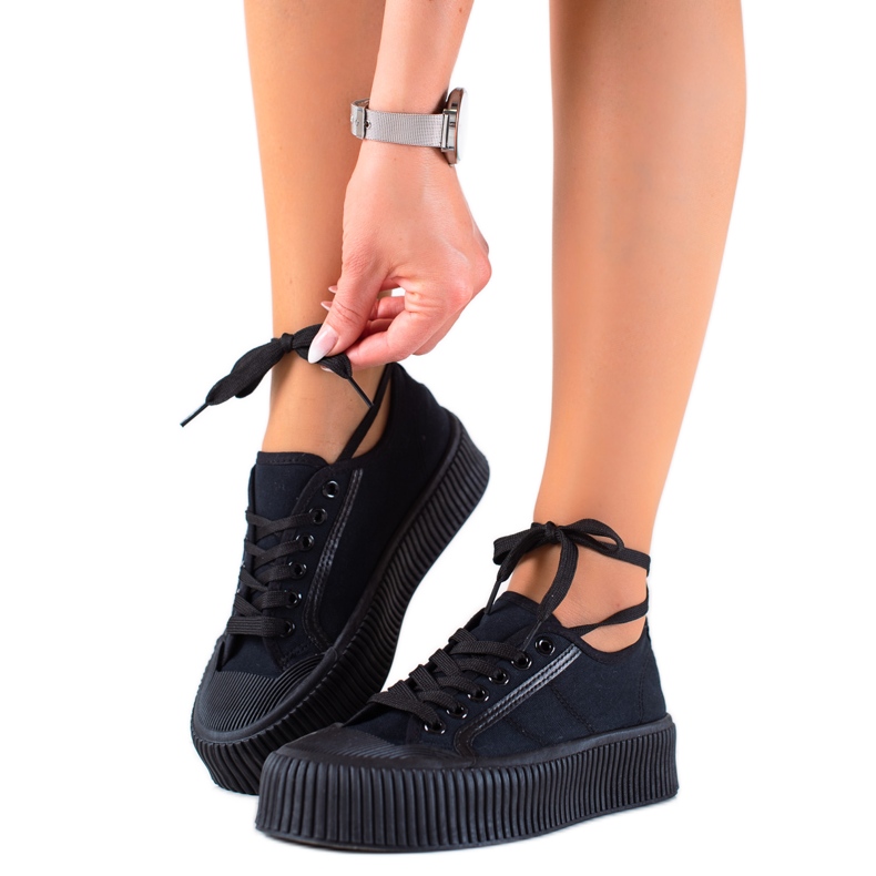 SHELOVET Cipők Egy Széles Platformon fekete