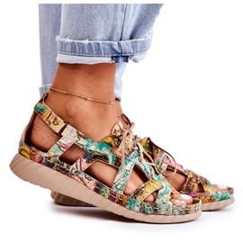 Maciejka Női bőr szandál tépőzárral 05375-09 zöld