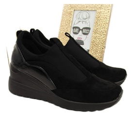 Női fekete ékszeres tornacipő Vinceza