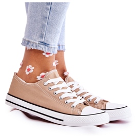 PJ1 Klasszikus női tornacipő megkötve, sötétbézs színű, legyen az enyém PJ1 Klasszikus női tornacipő megkötve, sötétbézs színű, legyen az enyém