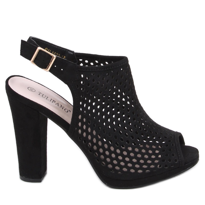 Sydney Fekete áttört szandál