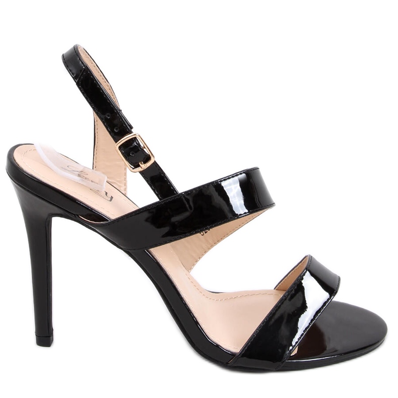 Szandál egy magas sarkú Amanda Black fekete