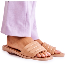 PG1 Női bőrpapucs foltvarróval, sötétbézs színű Raulával