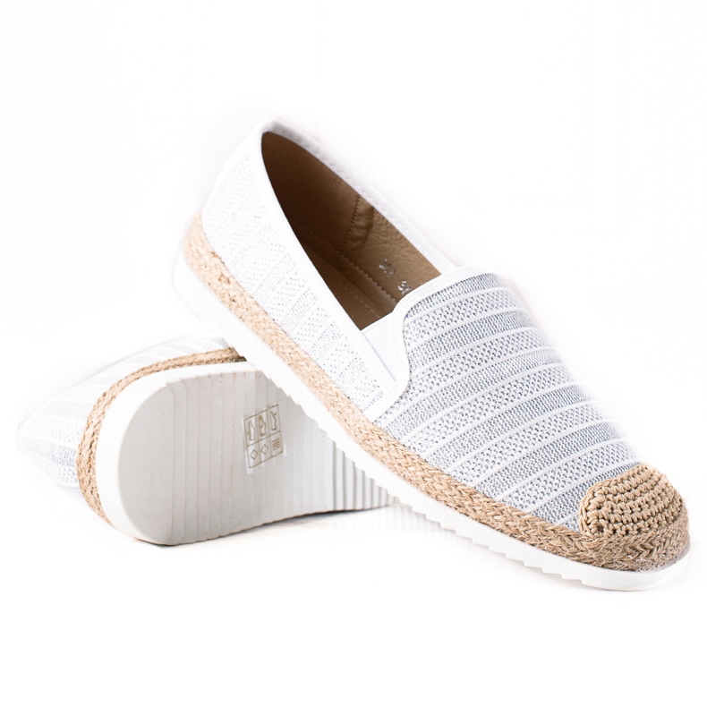 SHELOVET Felcsúsztatható espadrillák fehér SHELOVET Felcsúsztatható espadrillák fehér