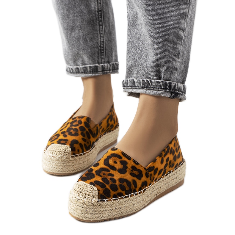 Barna espadrillák a Feiken platformon fekete sárga